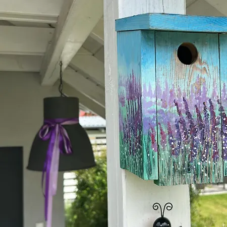 Lawendowo Mi Raz Dwa Trzy