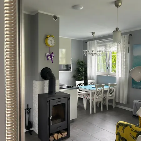 Lawendowo Mi Raz Dwa Trzy アパート コパリノ